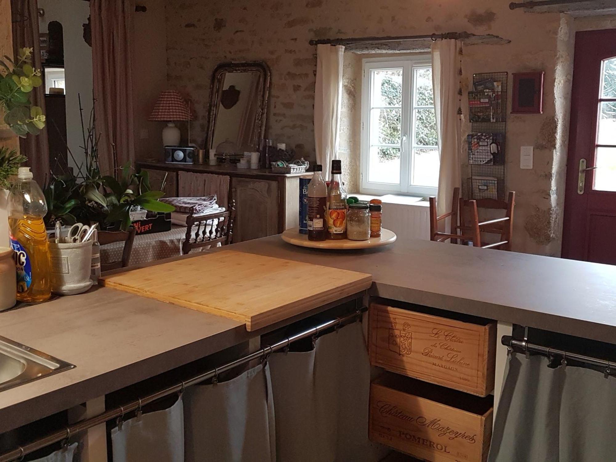 Gite Arçonnay, 5 bedrooms, 14 persons - FR-1-410-300 Buitenkant foto